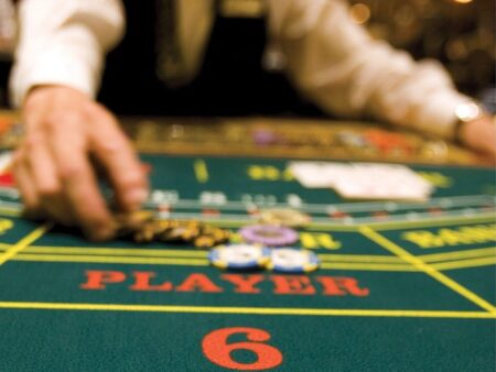 Tiểu Sử Các Ngôi Sao Poker Ấn Tượng Nhất Tại Hoa Kỳ